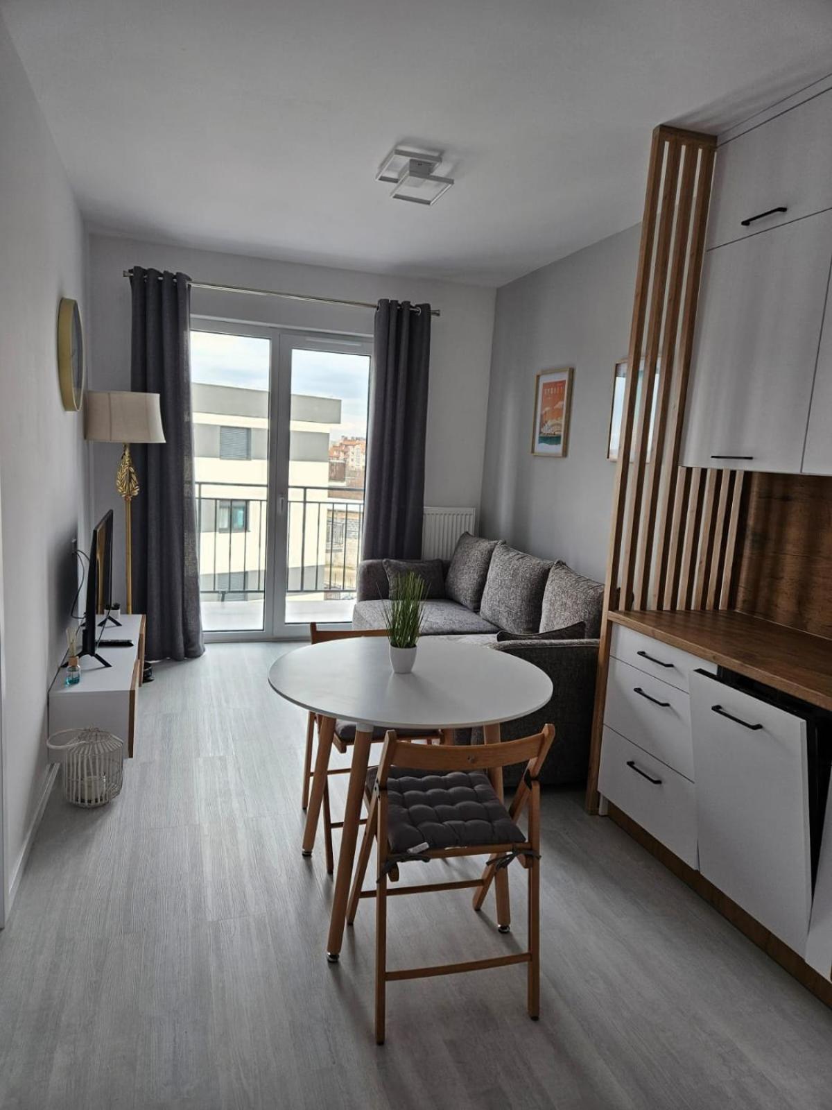 - Osiedle Przylesie Apartment Namyslow